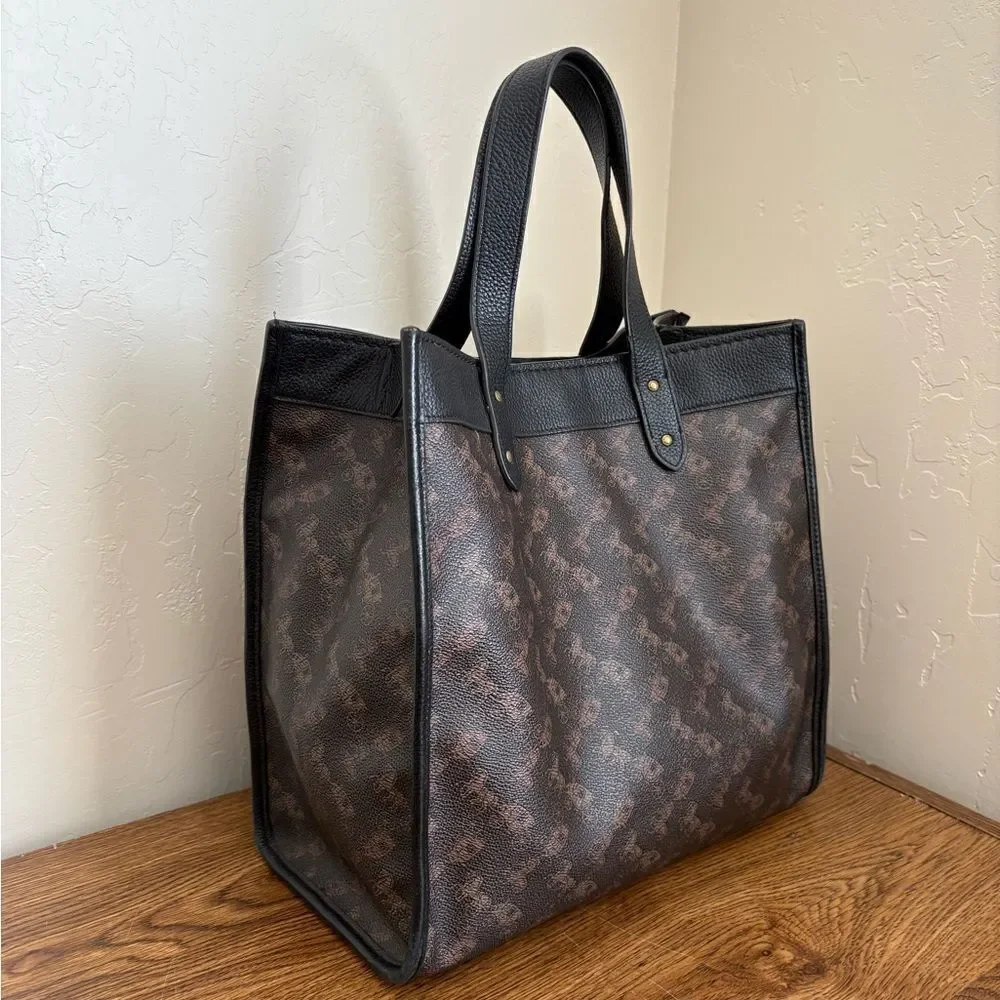 Coach Field Large Tote